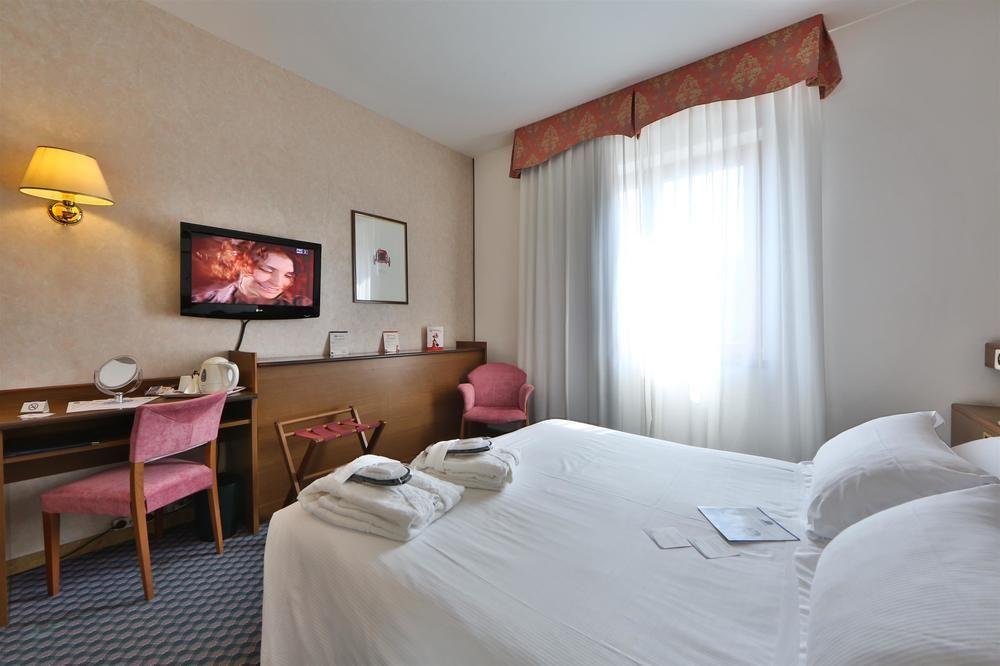 Best Western Hotel Cristallo روفيغو المظهر الخارجي الصورة